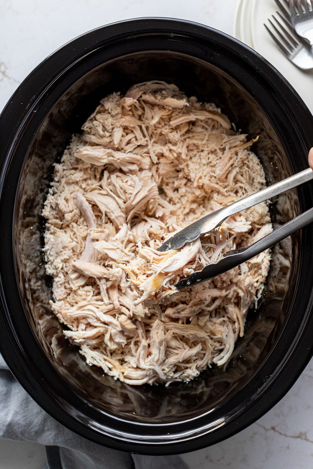 Shredded Slow Cooker Chicken: Versatile Meal Prep & Dinner Ideas